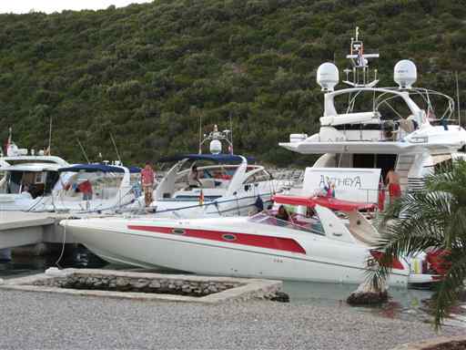 immagine barca