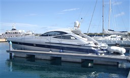 Pershing 52'