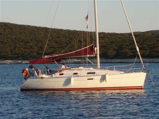 Oceanis 311