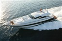 Pershing 90'