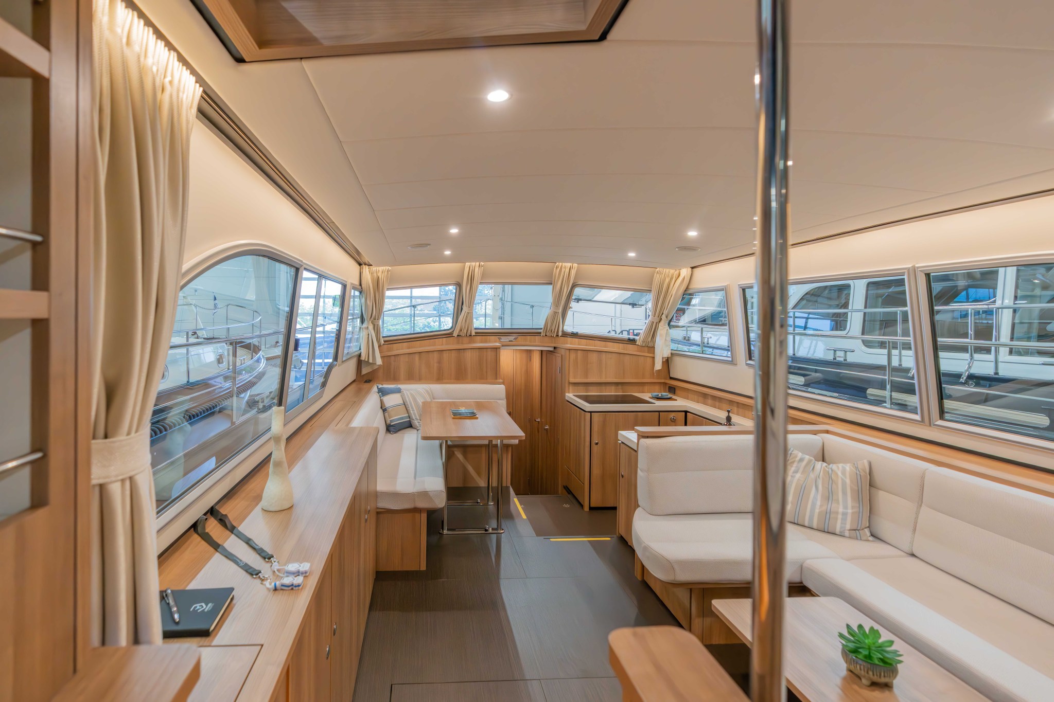Grand Sturdy 45.0 AC 75-Edition 