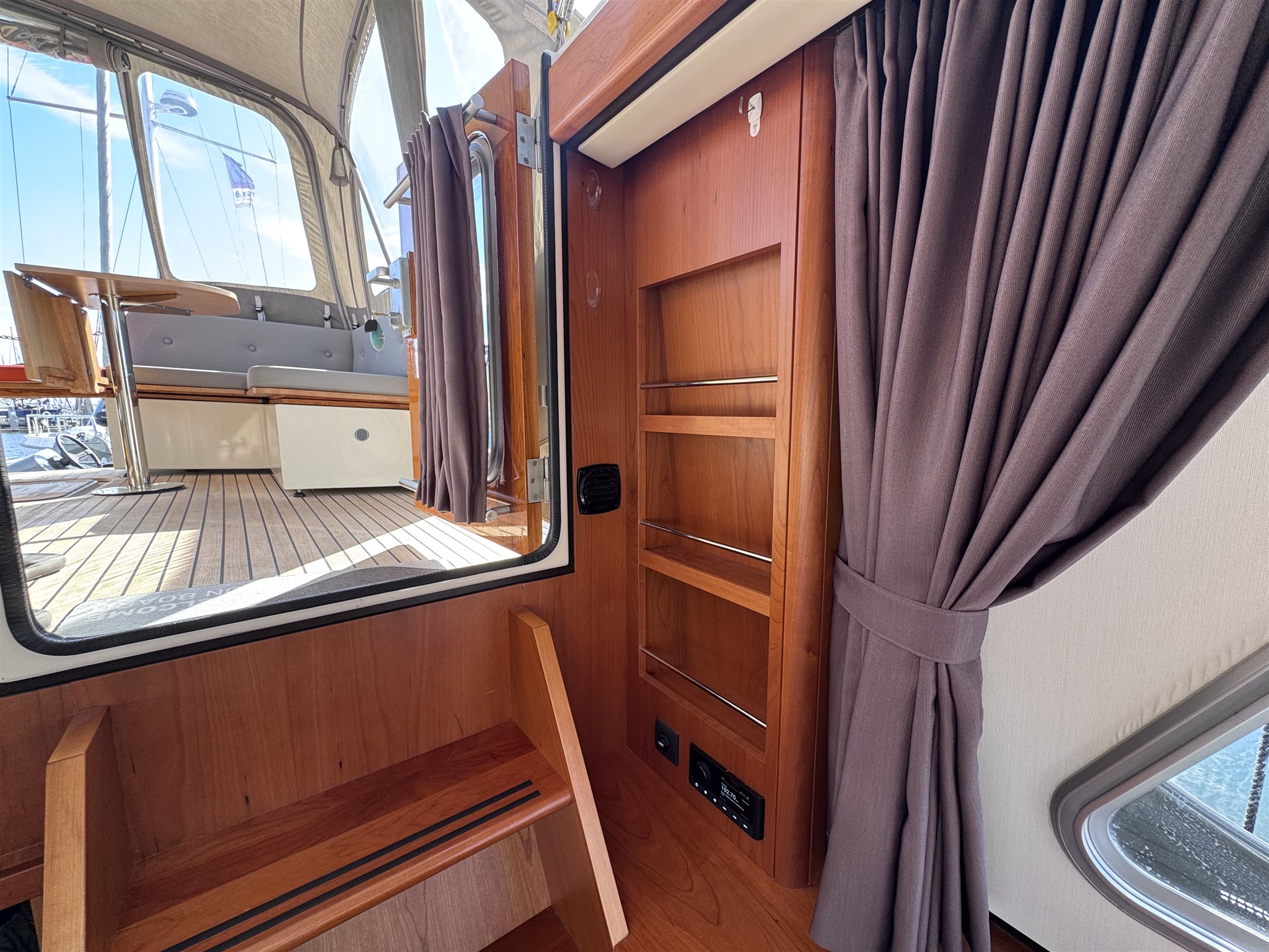 Grand Sturdy 40.9 AC 