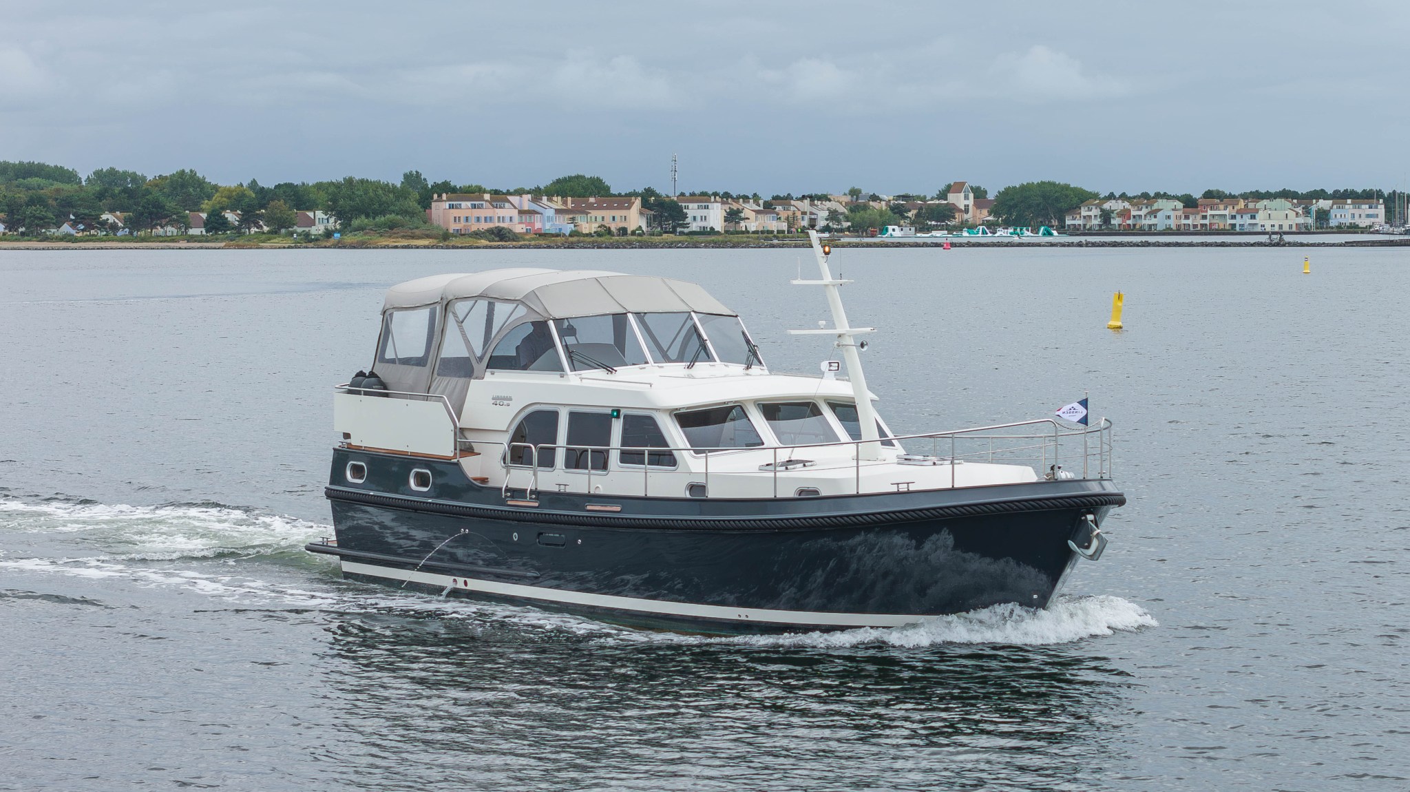 Grand Sturdy 40.9 AC 