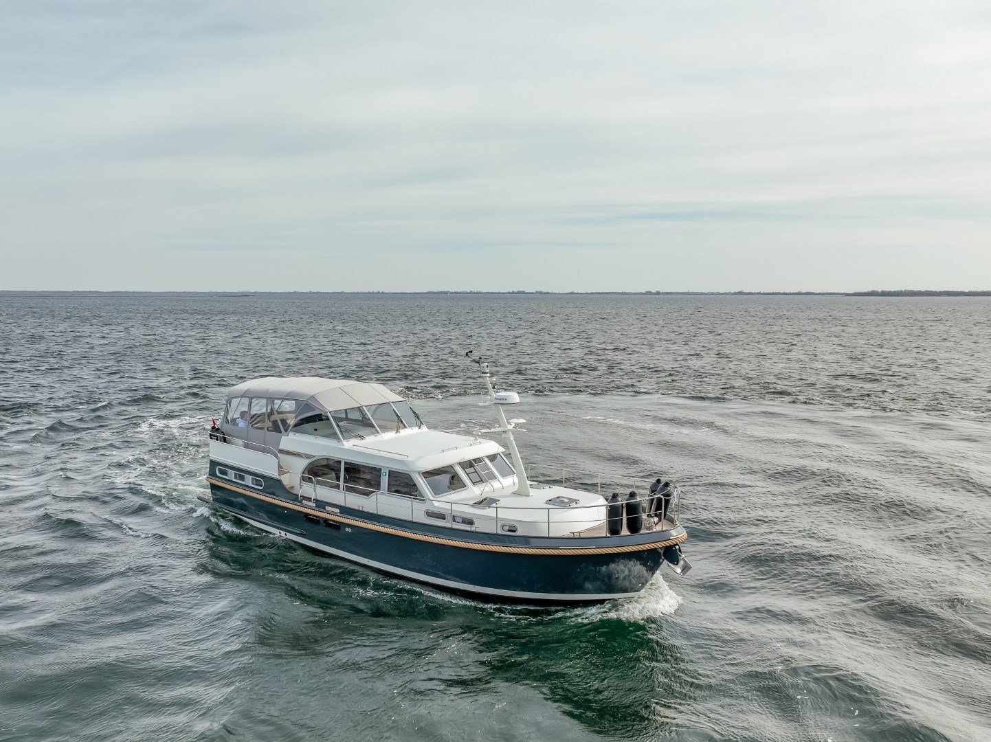 Grand Sturdy 45.0 AC 