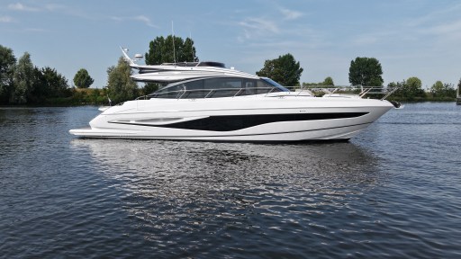 Princess Yachts S65