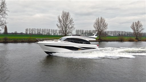 Princess Yachts F58