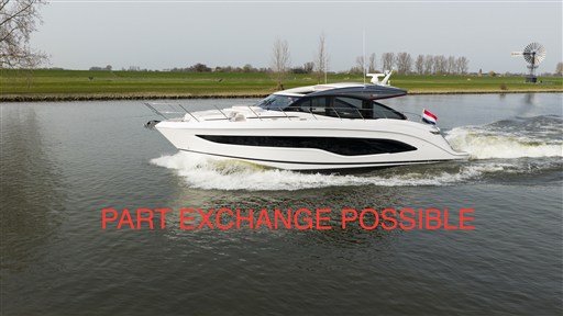 Princess Yachts V55