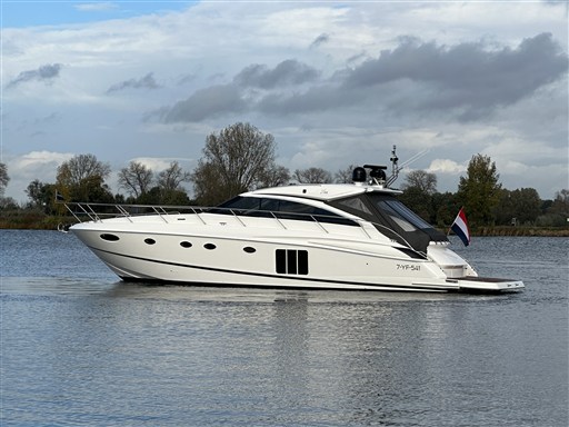 Princess Yachts V 56